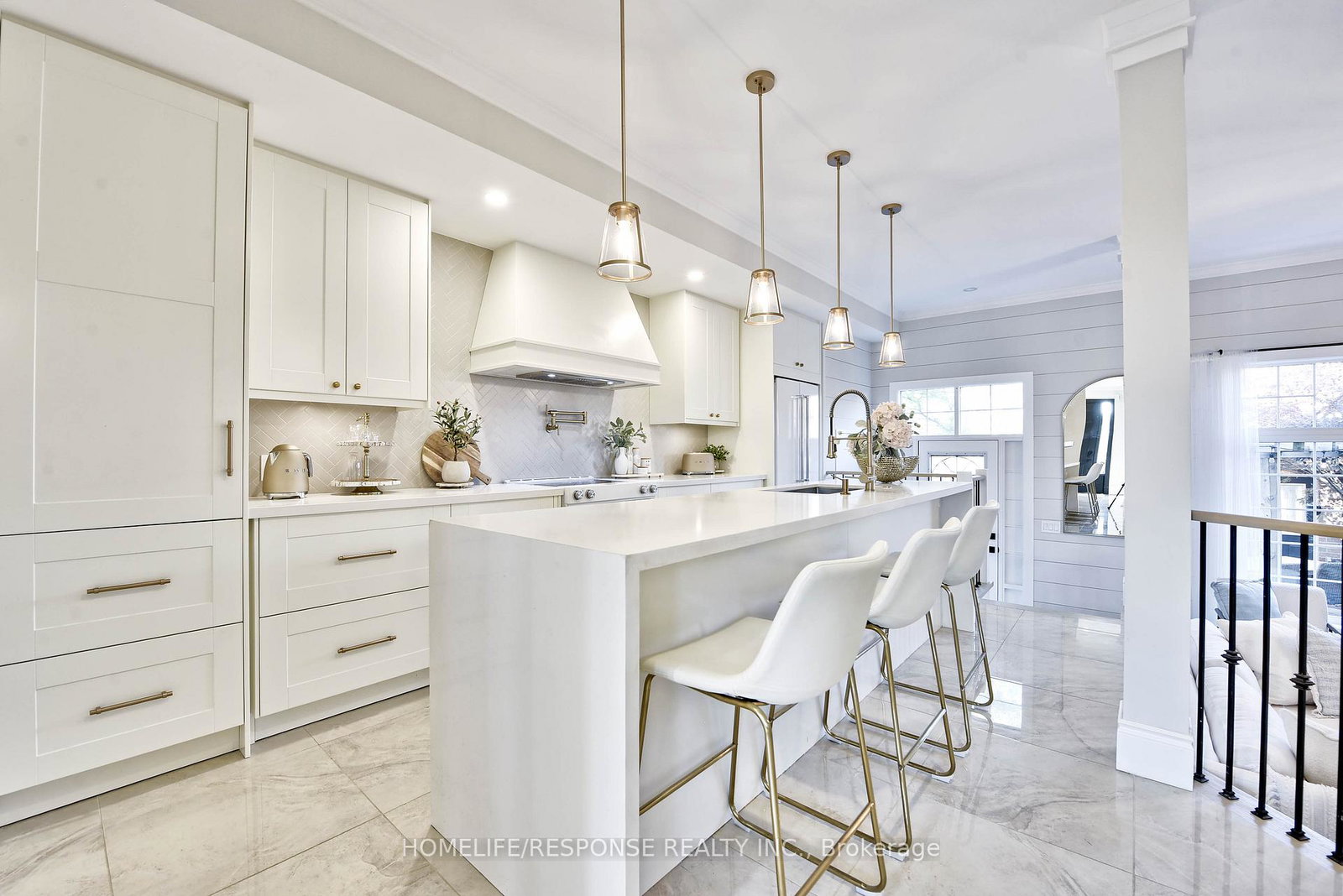 3927-eglinton-avenue-w-mississauga-ontario-w12447655
