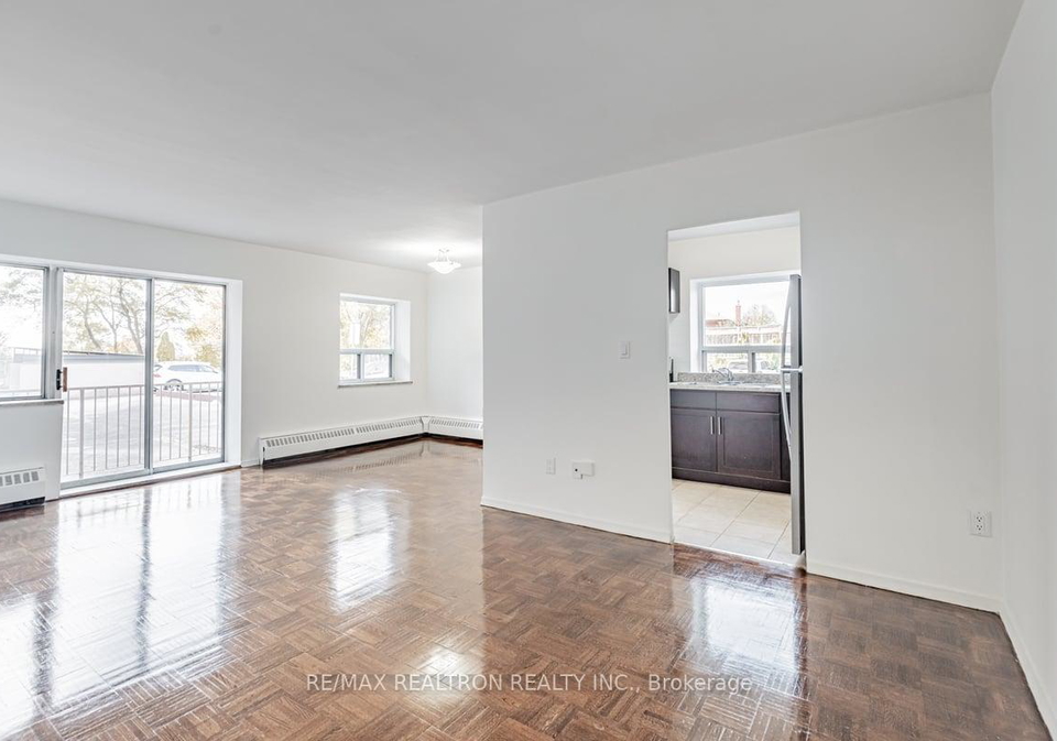 1524-lawrence-avenue-w-north-york-ontario-w12447669