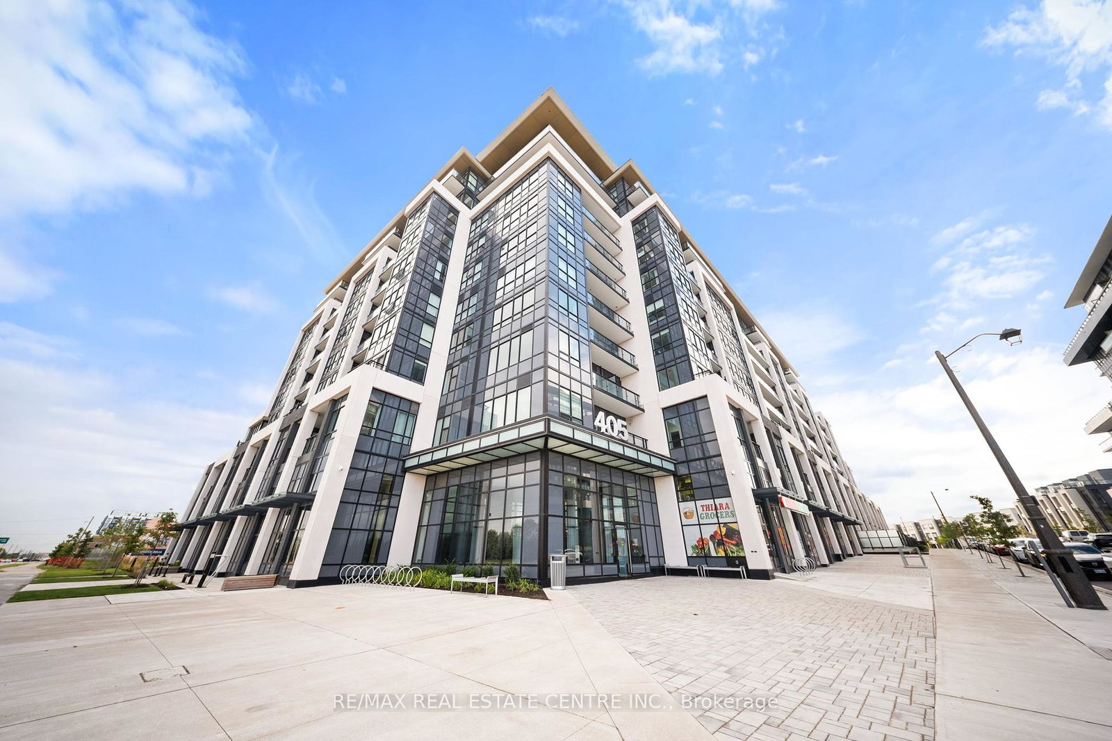 405-dundas-street-w-oakville-ontario-w12447678