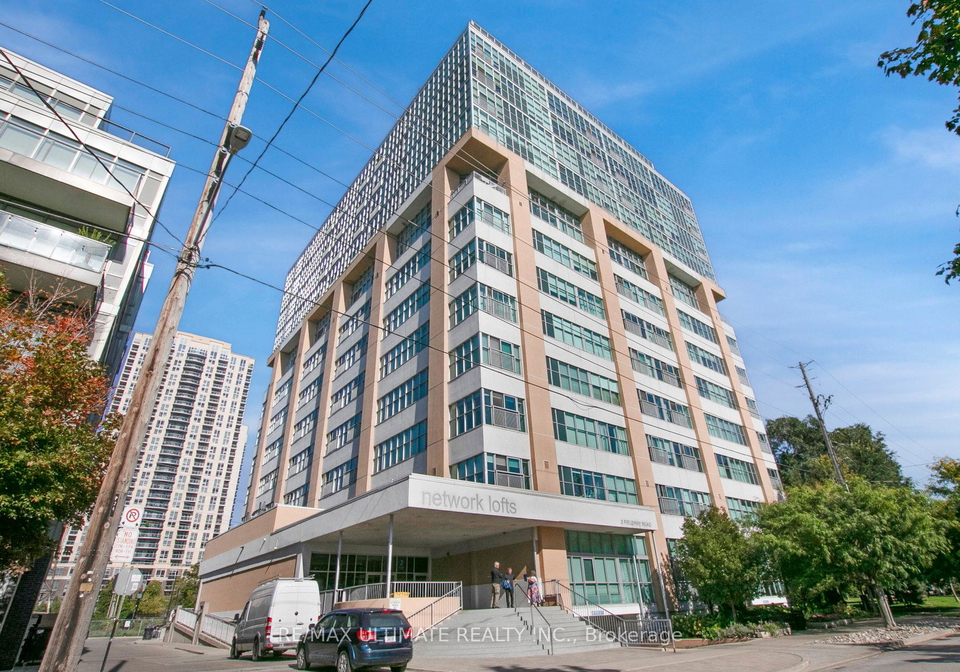 2-fieldway-road-etobicoke-ontario-w12447896