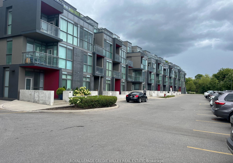 5220-dundas-street-burlington-ontario-w12447899