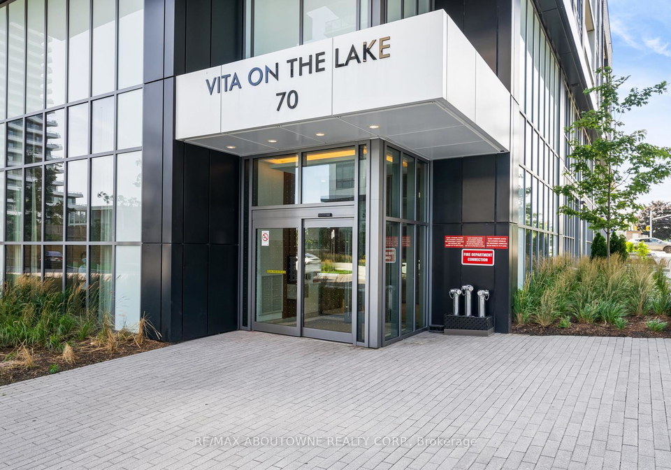 70-annie-craig-drive-etobicoke-ontario-w12447906