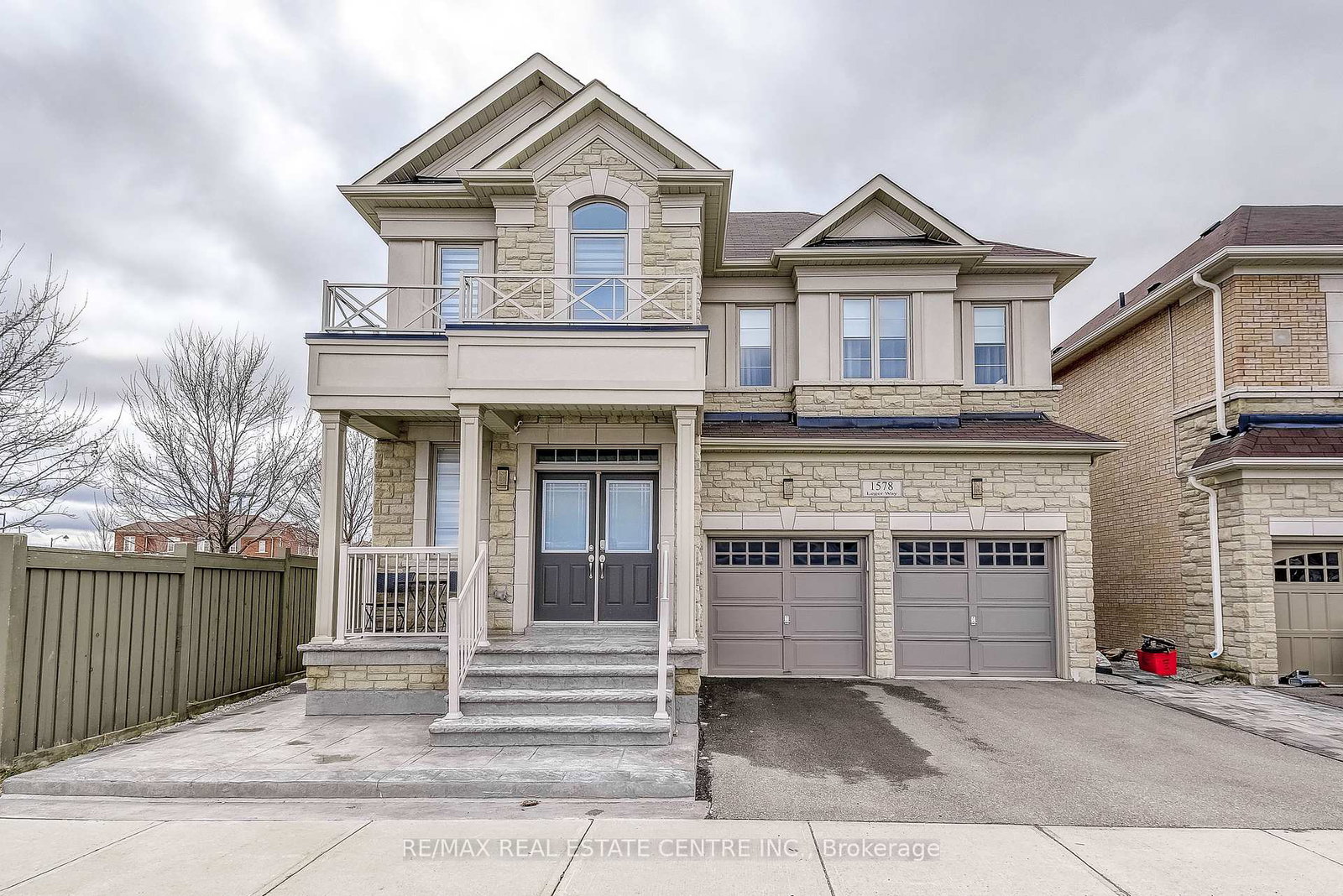 1578-leger-way-milton-ontario-w12448039