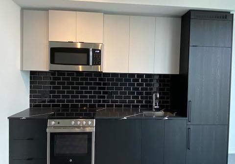 285-dufferin-street-toronto-ontario-w12448106
