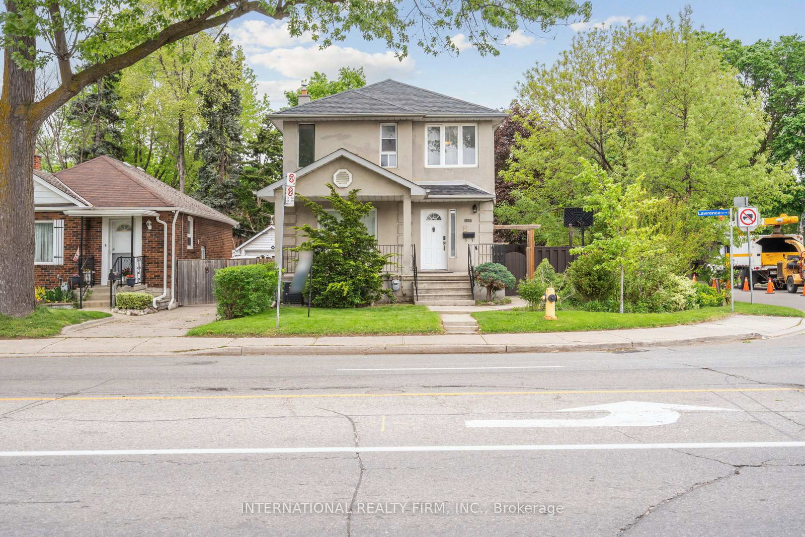 1928-lawrence-avenue-w-north-york-ontario-w12448112