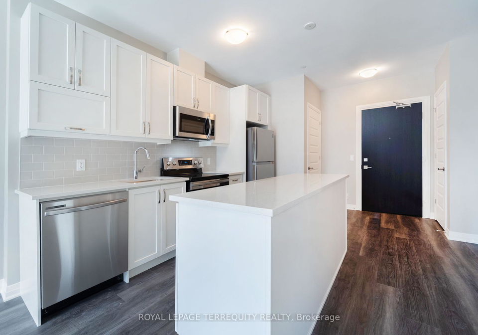 102-grovewood-common-oakville-ontario-w12448192