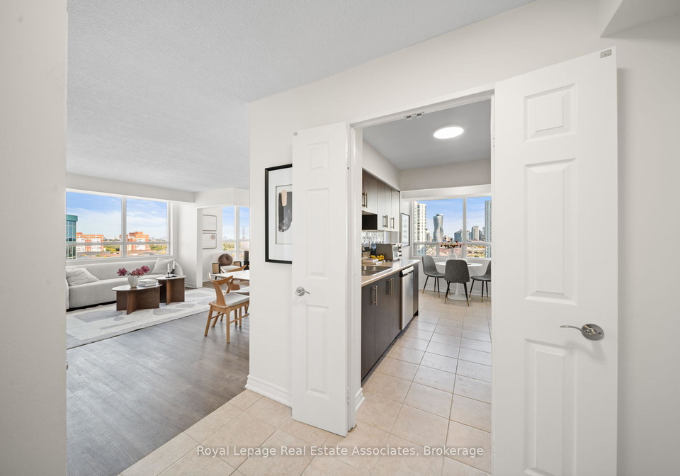 50-kingsbridge-garden-circle-mississauga-ontario-w12448276