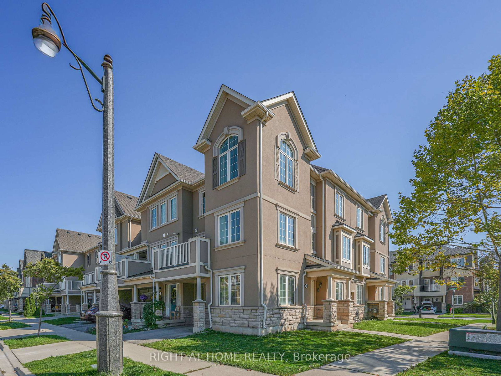 337-ellen-davidson-drive-oakville-ontario-w12448424