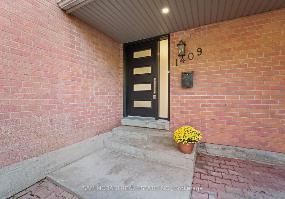 1409-lefkas-court-mississauga-ontario-w12448443