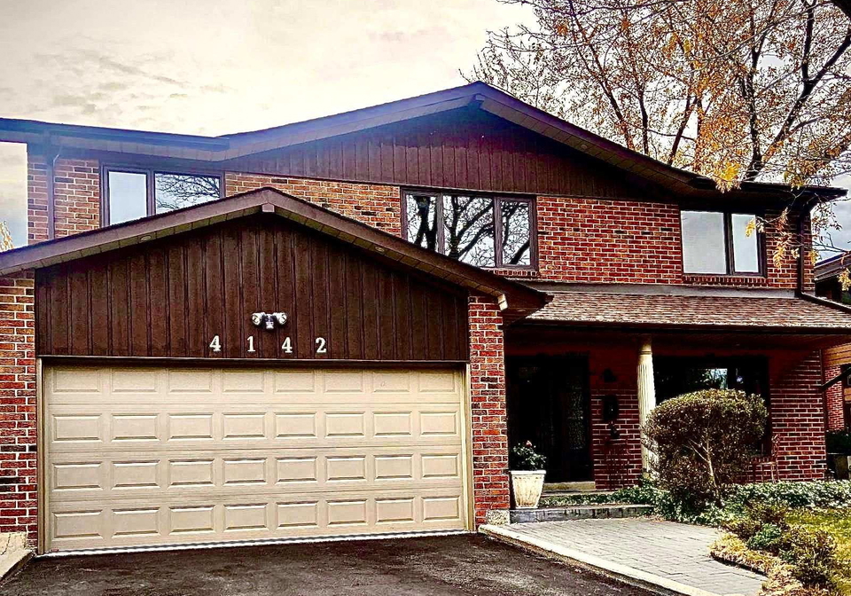 4142-fieldgate-drive-w-e-mississauga-ontario-w12448511
