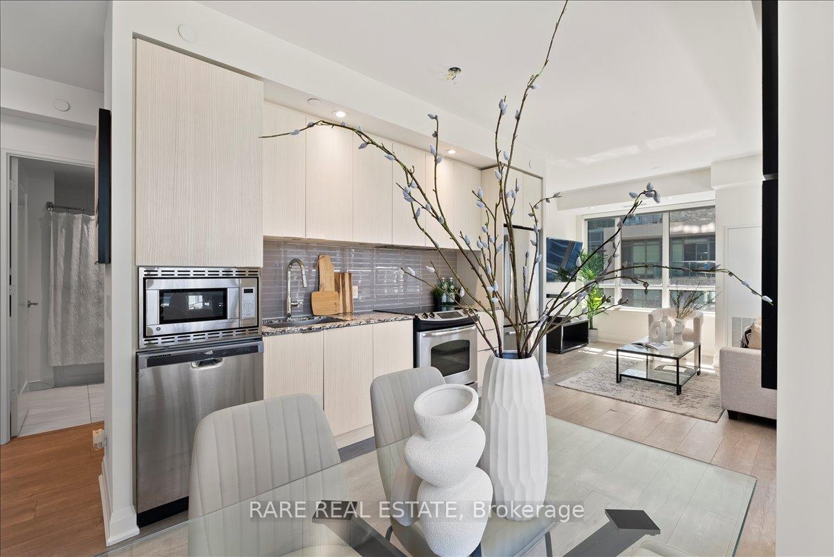 110-marine-parade-drive-etobicoke-ontario-w12448578