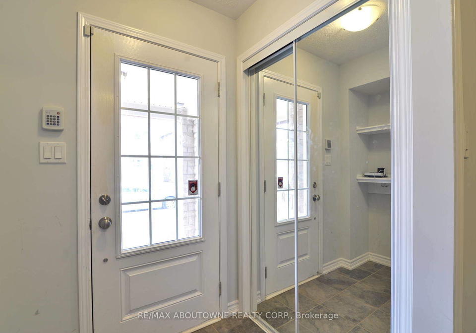 3062-gardenia-gate-oakville-ontario-w12448624