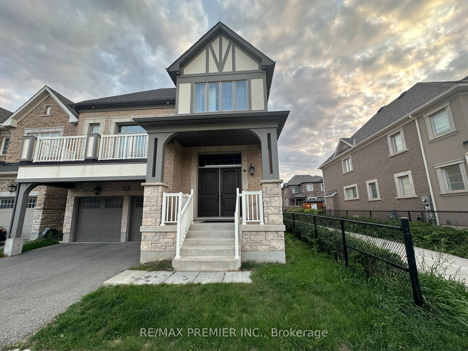 3156-ernest-applebe-boulevard-oakville-ontario-w12448723