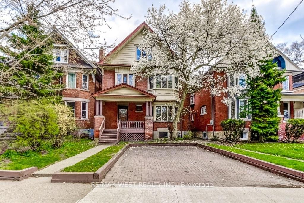 413-parkside-drive-toronto-ontario-w12448919