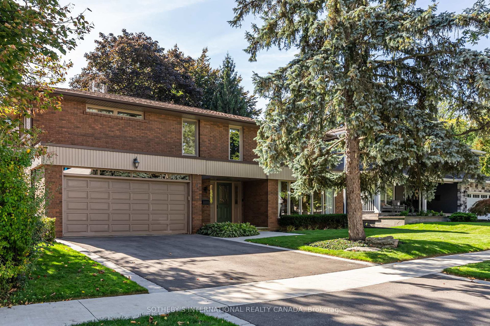 6-courtsfield-crescent-etobicoke-ontario-w12448944