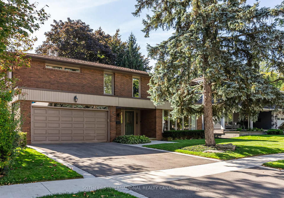 6-courtsfield-crescent-etobicoke-ontario-w12448944