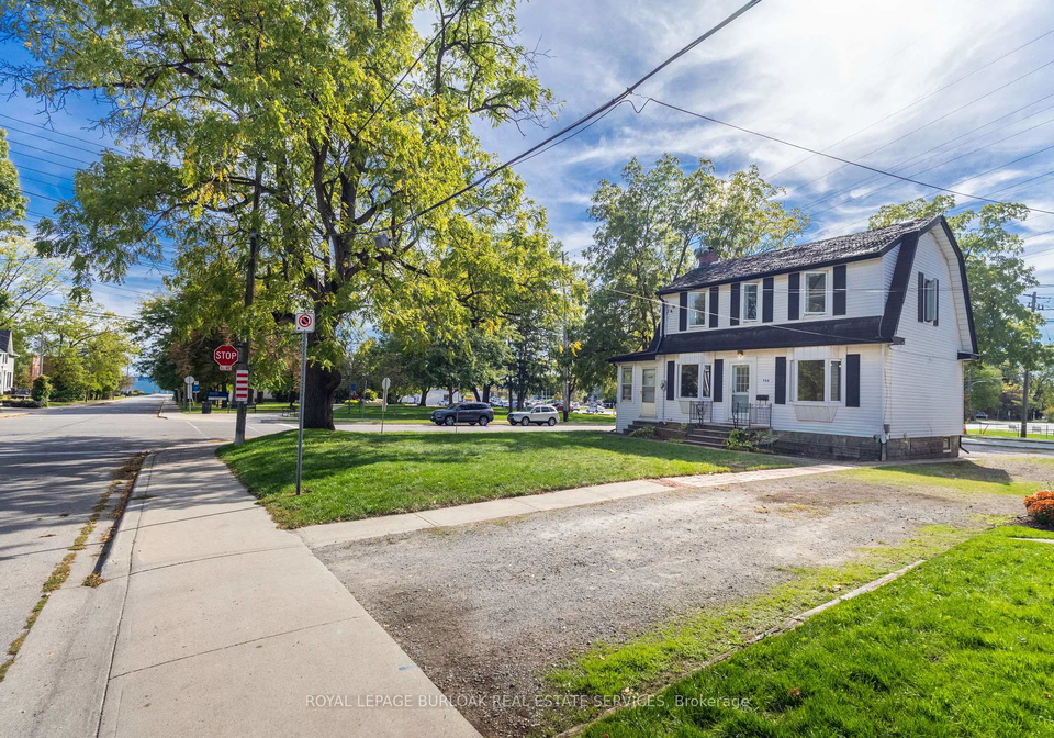466-nelson-avenue-burlington-ontario-w12448999