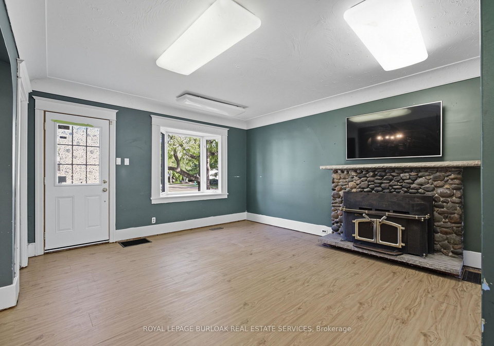 466-nelson-avenue-burlington-ontario-w12448999