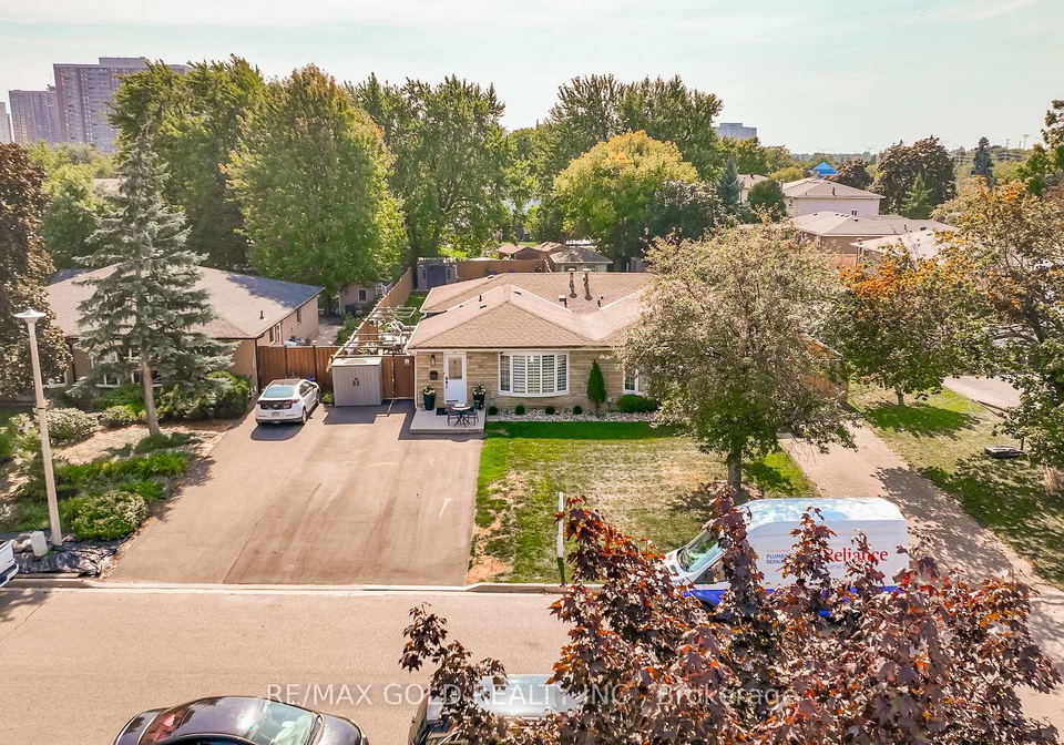 118-fallingdale-crescent-brampton-ontario-w12449002