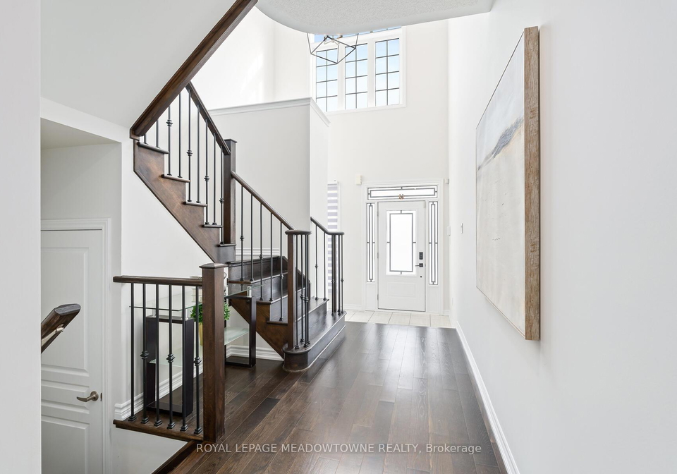 121-upper-canada-court-halton-hills-ontario-w12449032