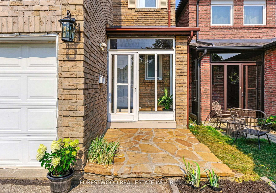 1619-dewberry-crescent-mississauga-ontario-w12449041