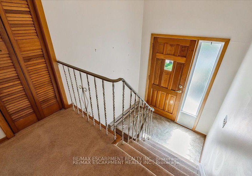 49-head-street-oakville-ontario-w12449099