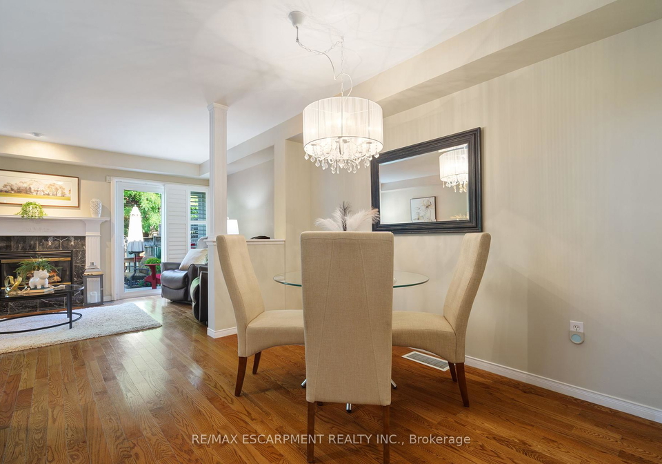 43-fairwood-place-w-burlington-ontario-w12449229