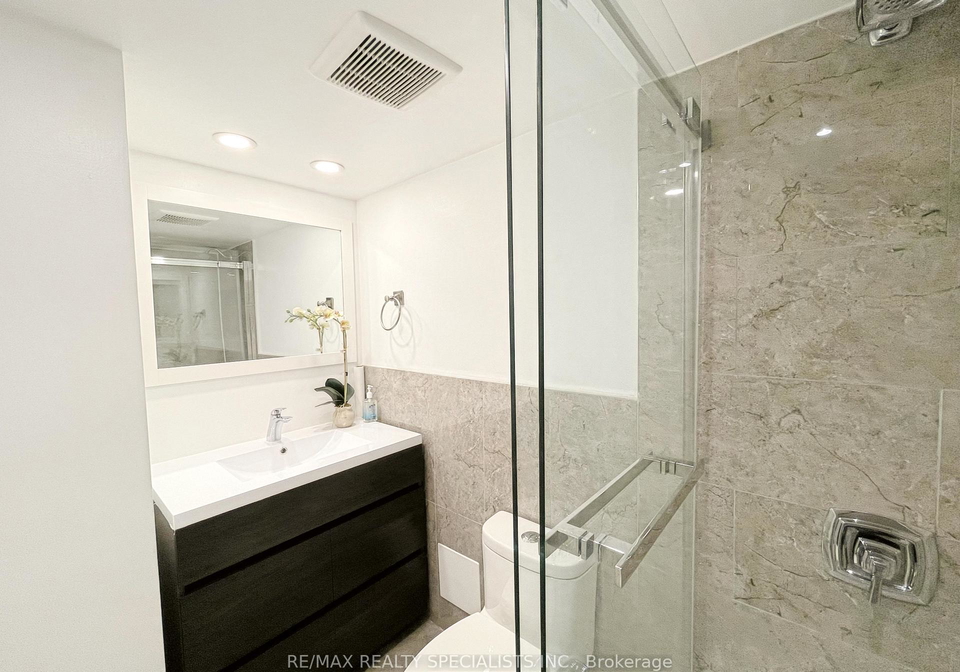 350-webb-drive-mississauga-ontario-w12449291