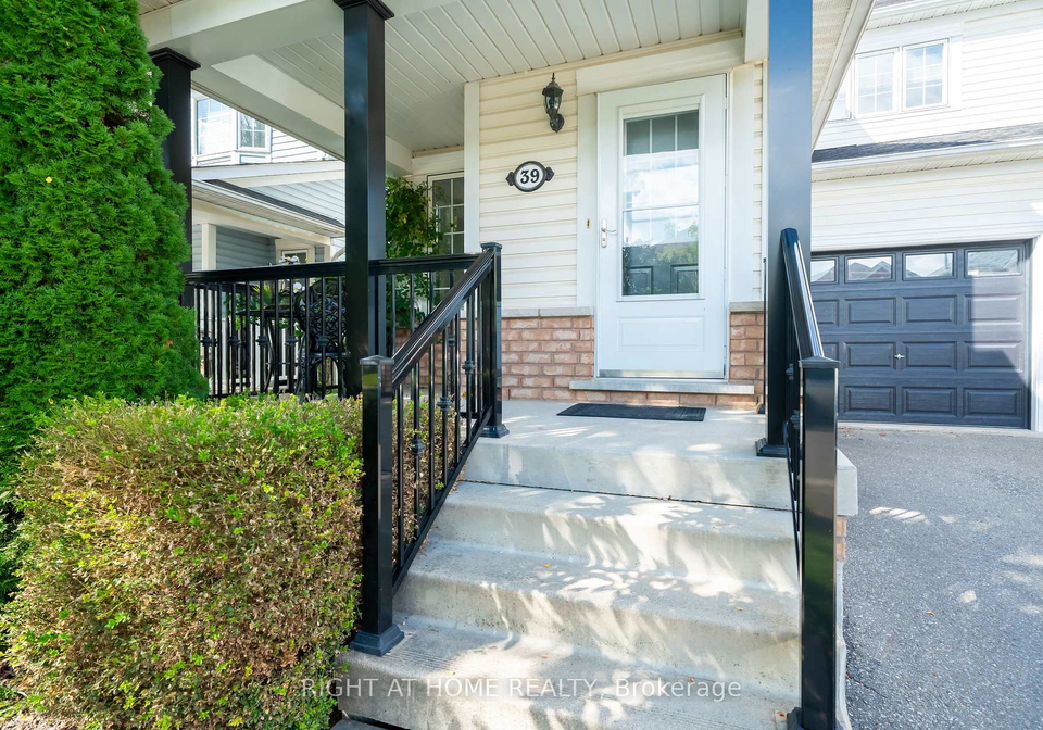 39-viceroy-crescent-brampton-ontario-w12449363