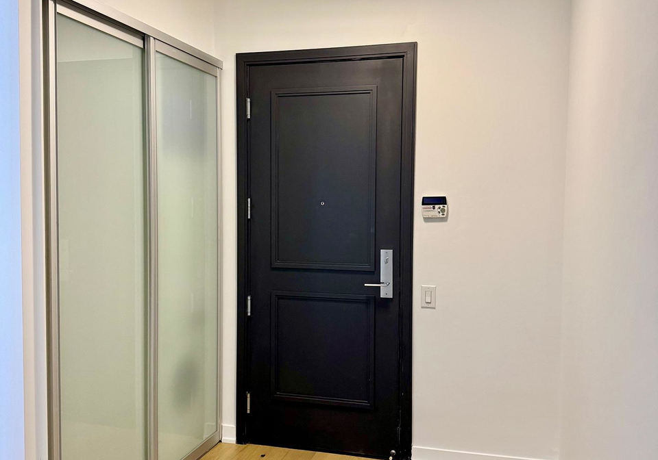 88-park-lawn-road-etobicoke-ontario-w12449464