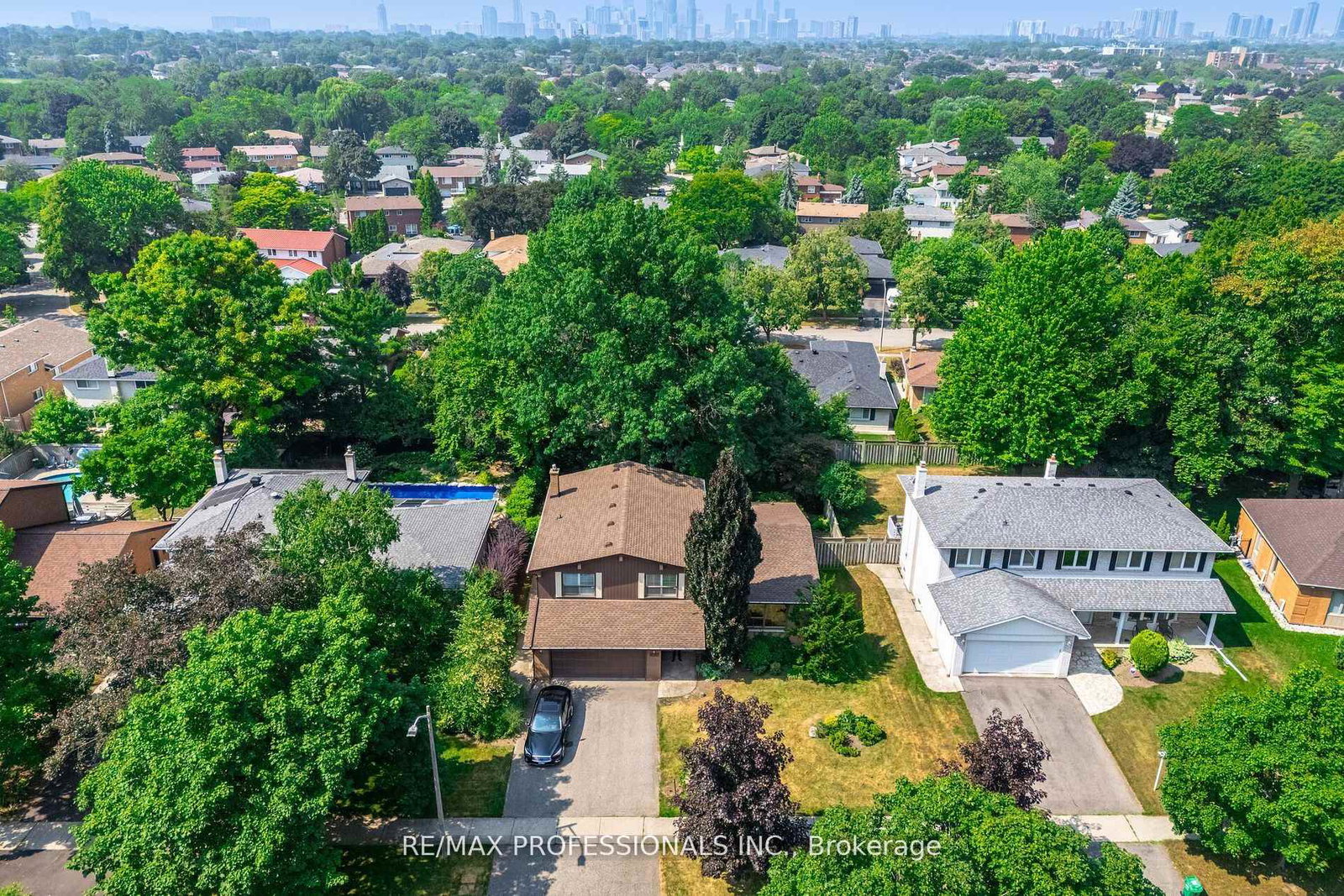 3667-beechollow-crescent-mississauga-ontario-w12449495