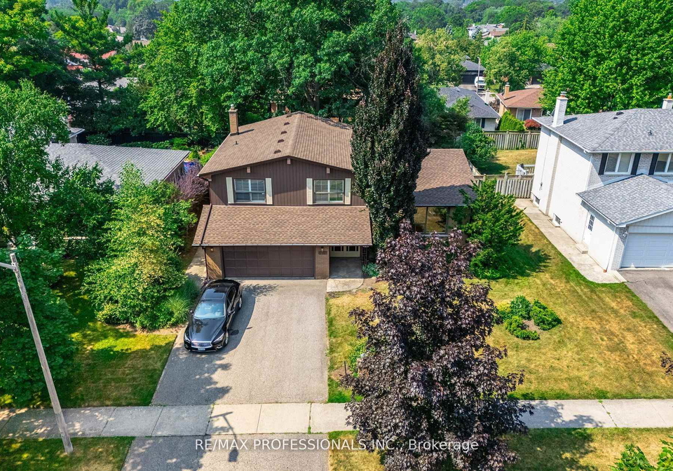 3667-beechollow-crescent-mississauga-ontario-w12449495