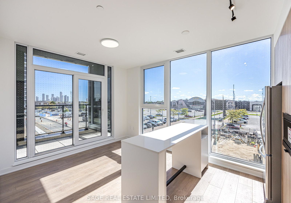 1037-the-queensway-avenue-etobicoke-ontario-w12449866