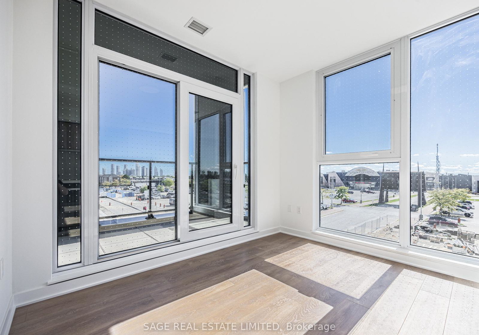 1037-the-queensway-avenue-etobicoke-ontario-w12449866