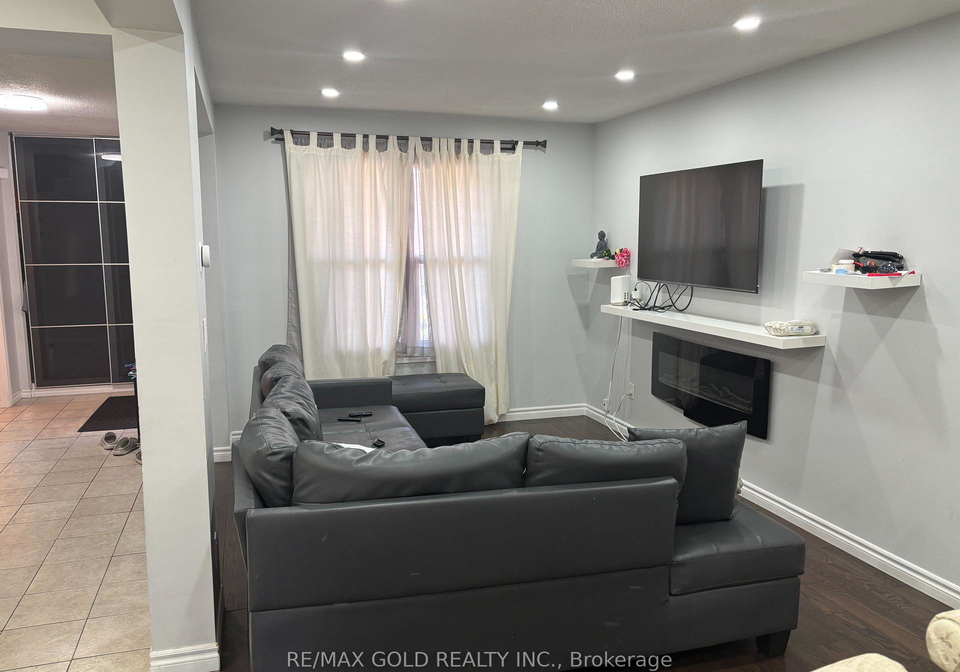 16-wildercroft-avenue-brampton-ontario-w12449906