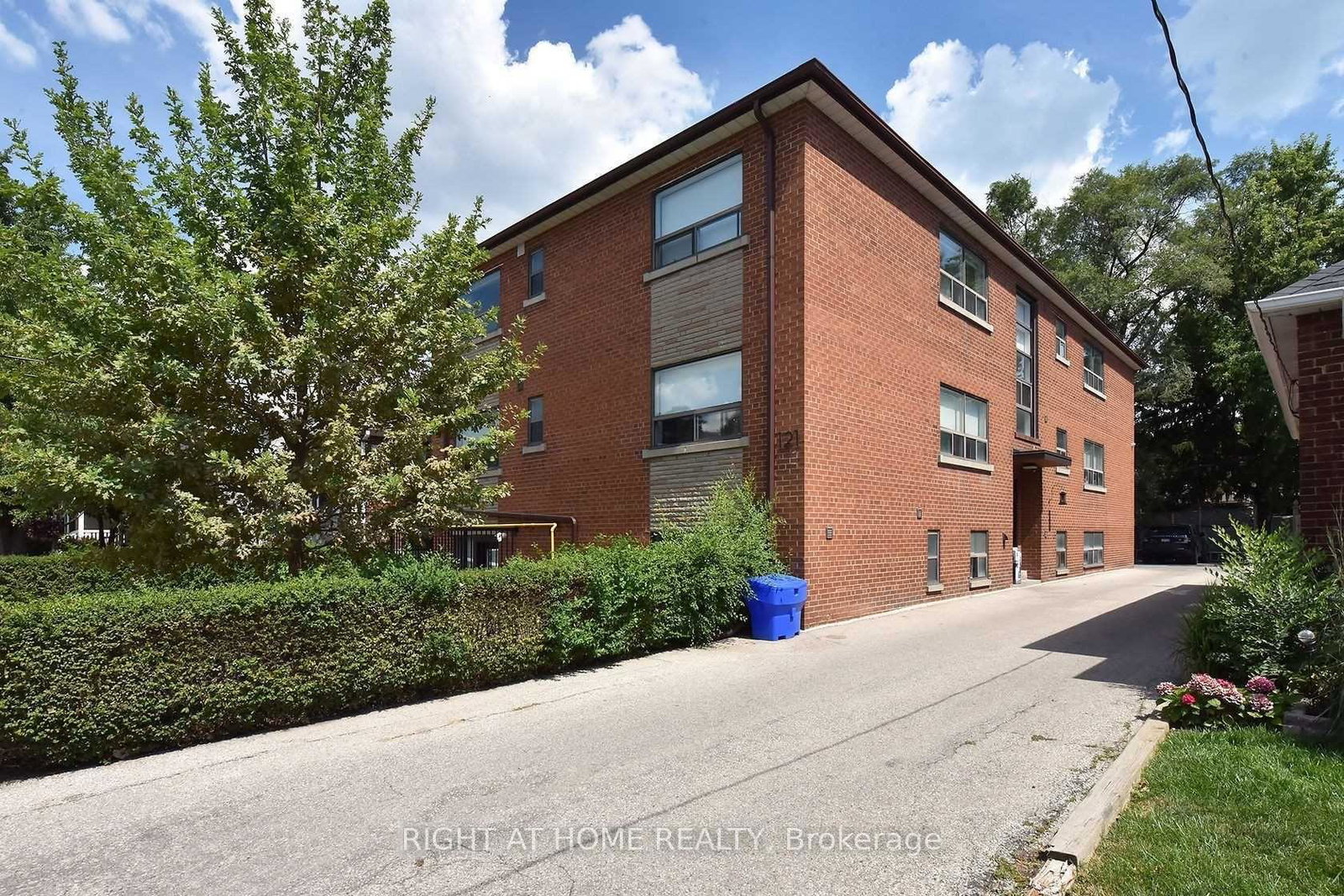 121-fourth-street-etobicoke-ontario-w12450015