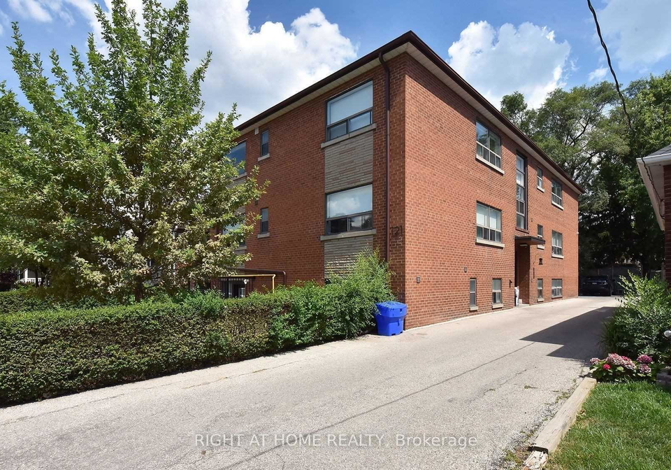 121-fourth-street-etobicoke-ontario-w12450015