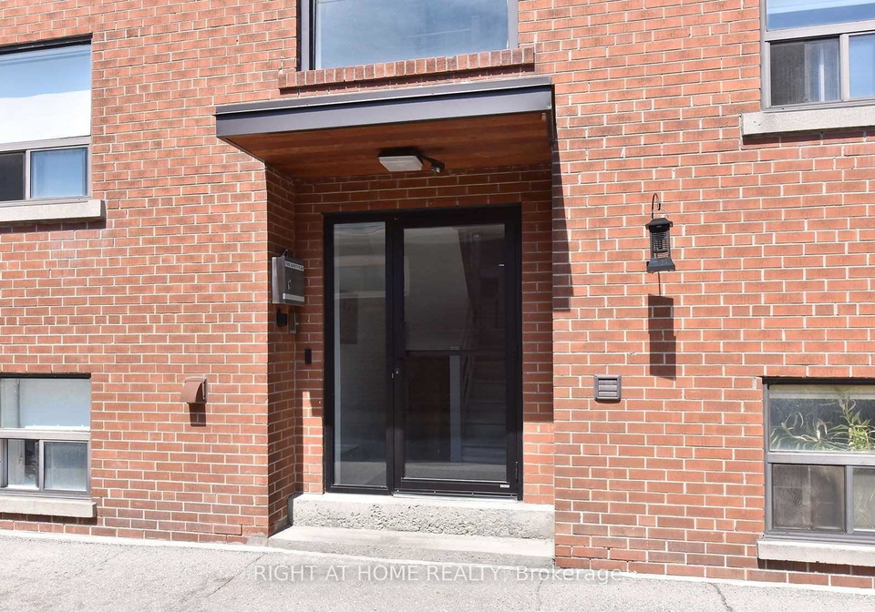 121-fourth-street-etobicoke-ontario-w12450015