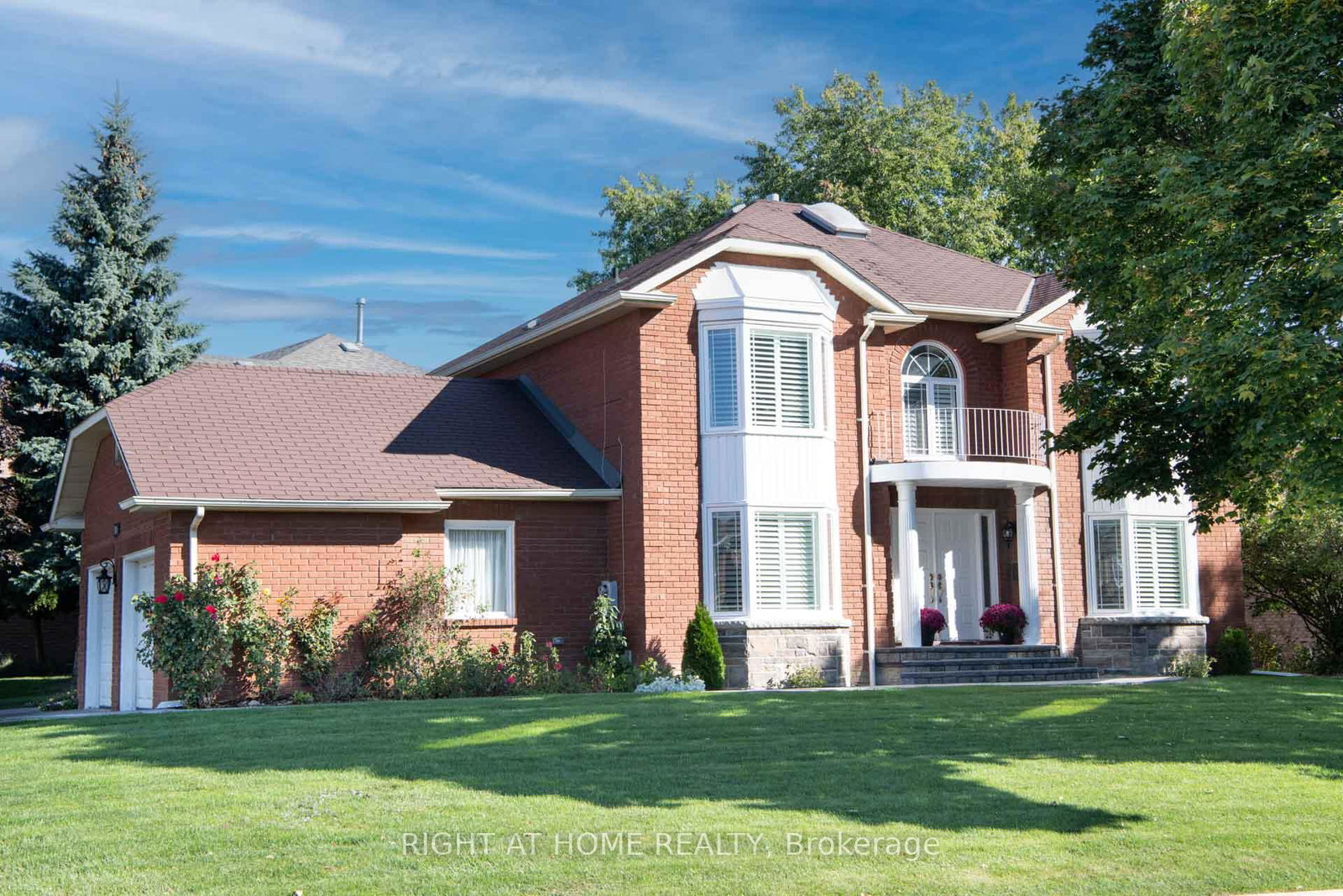 348-nahani-way-way-mississauga-ontario-w12450021