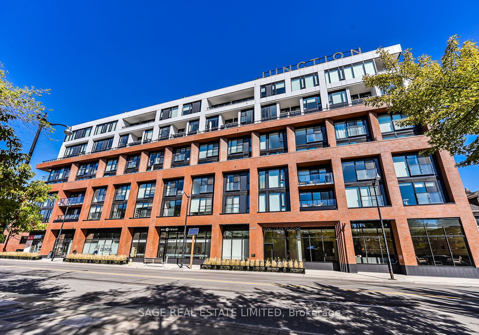 2720-dundas-street-w-toronto-ontario-w12450031