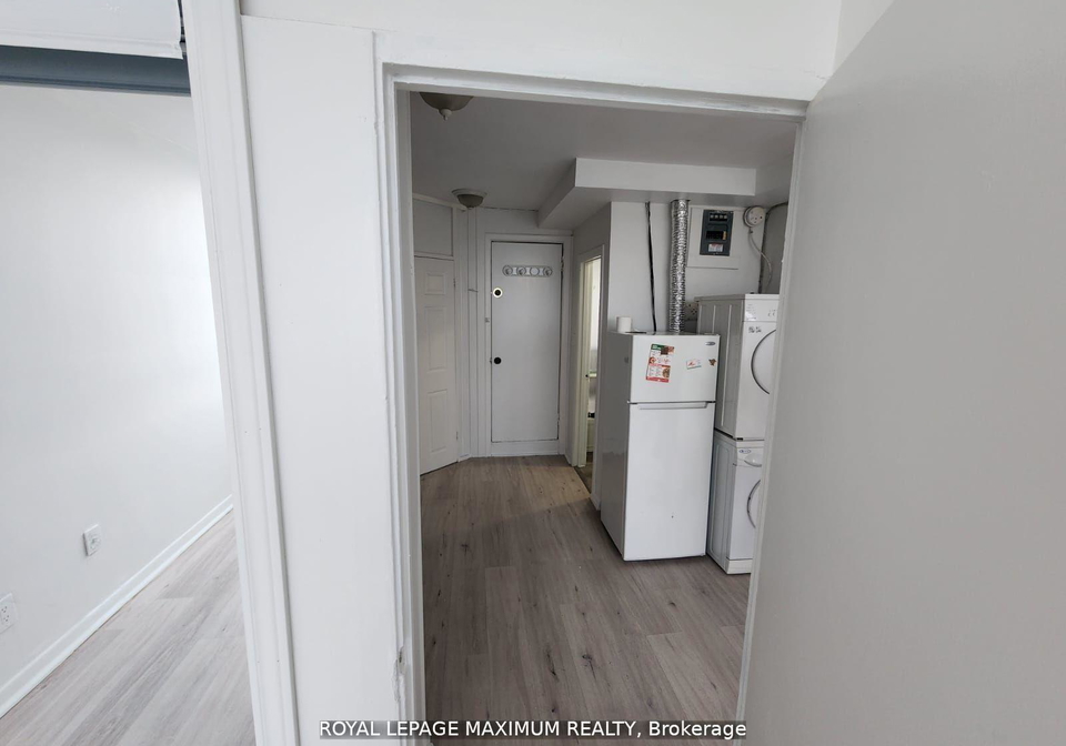 827-albion-road-etobicoke-ontario-w12450048