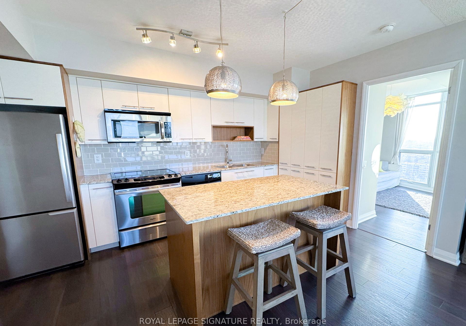 1-valhalla-inn-road-etobicoke-ontario-w12450130
