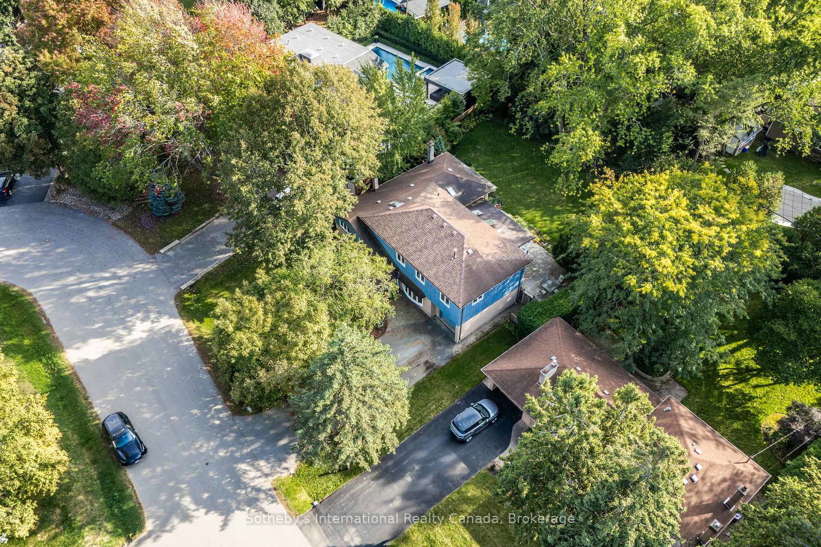 98-selgrove-crescent-oakville-ontario-w12450412