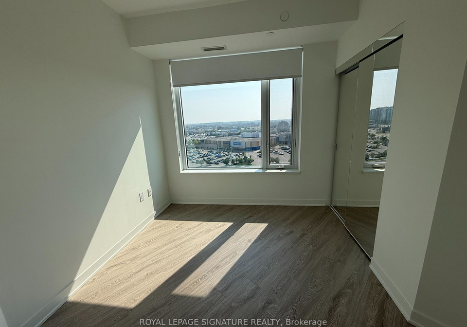 2496-eglinton-avenue-w-mississauga-ontario-w12450425
