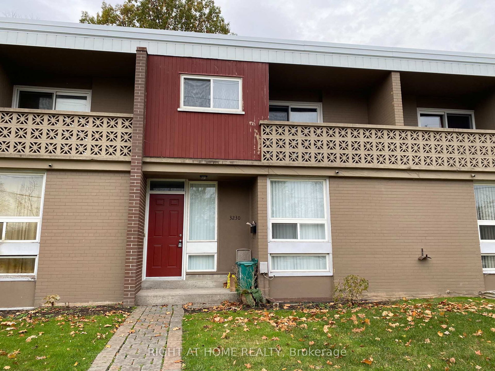 3230-the-credit-woodlands-mississauga-ontario-w12450637