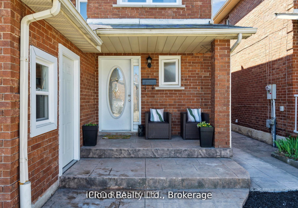 15-fallen-oak-court-brampton-ontario-w12450811