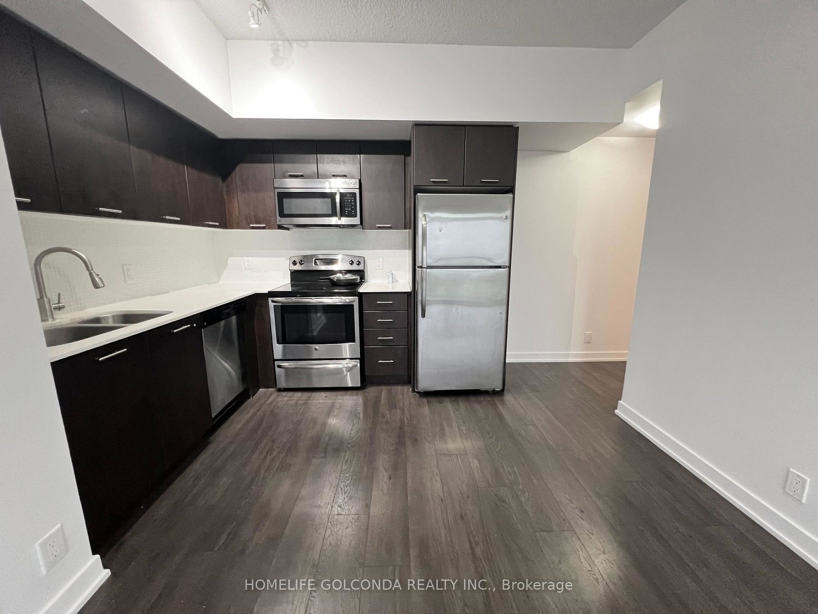 2200-lake-shore-boulevard-w-etobicoke-ontario-w12450878