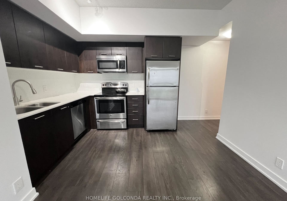 2200-lake-shore-boulevard-w-etobicoke-ontario-w12450878