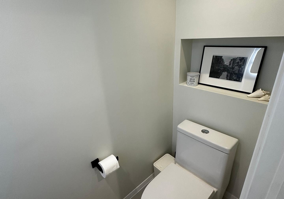 198-earlscourt-avenue-toronto-ontario-w12450886