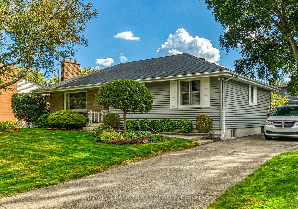 1040-cedar-avenue-burlington-ontario-w12451219